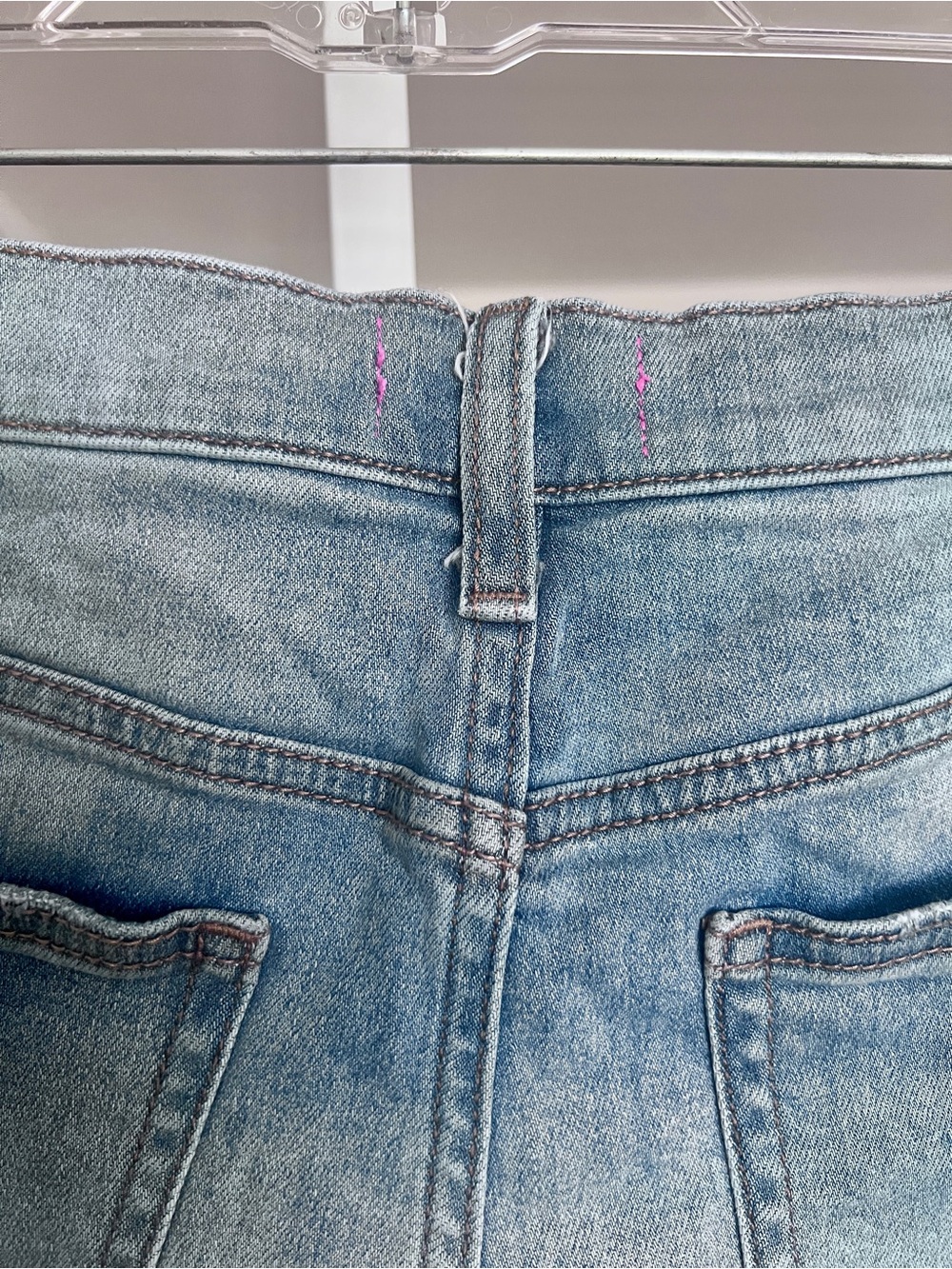 PINK Victoria's Secret Denim Cut Off Shorts Distressed Raw Hem Classic SZ 10 - Picture 5 of 9